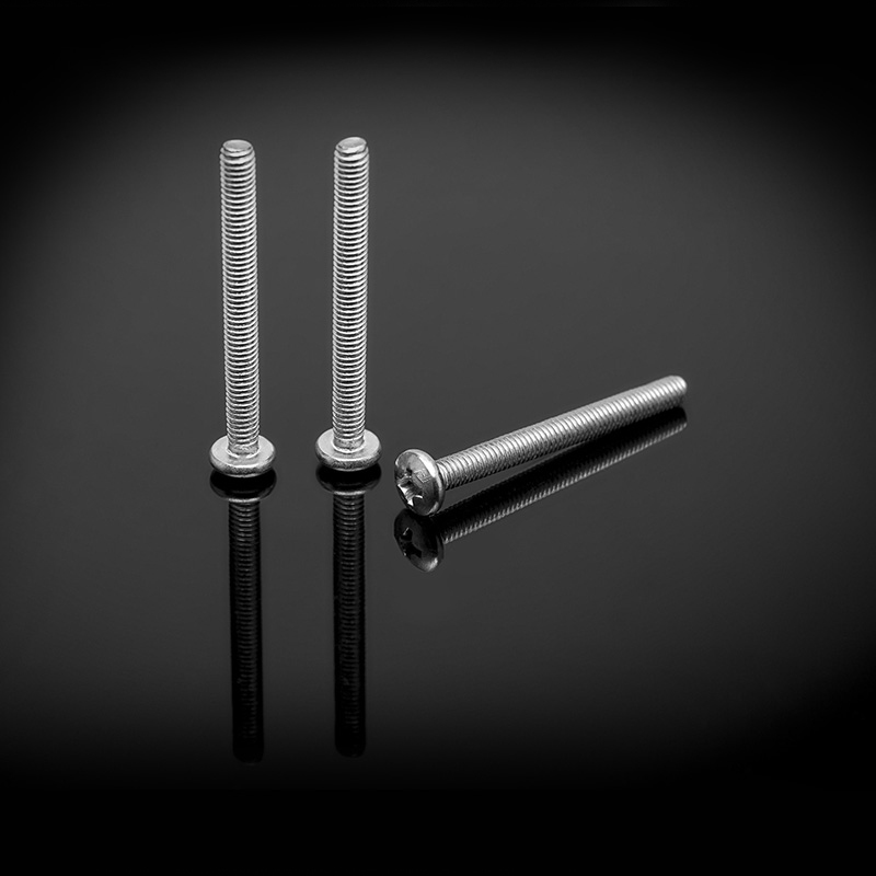 GB818 hindi kinakalawang na asero cross pan head screw